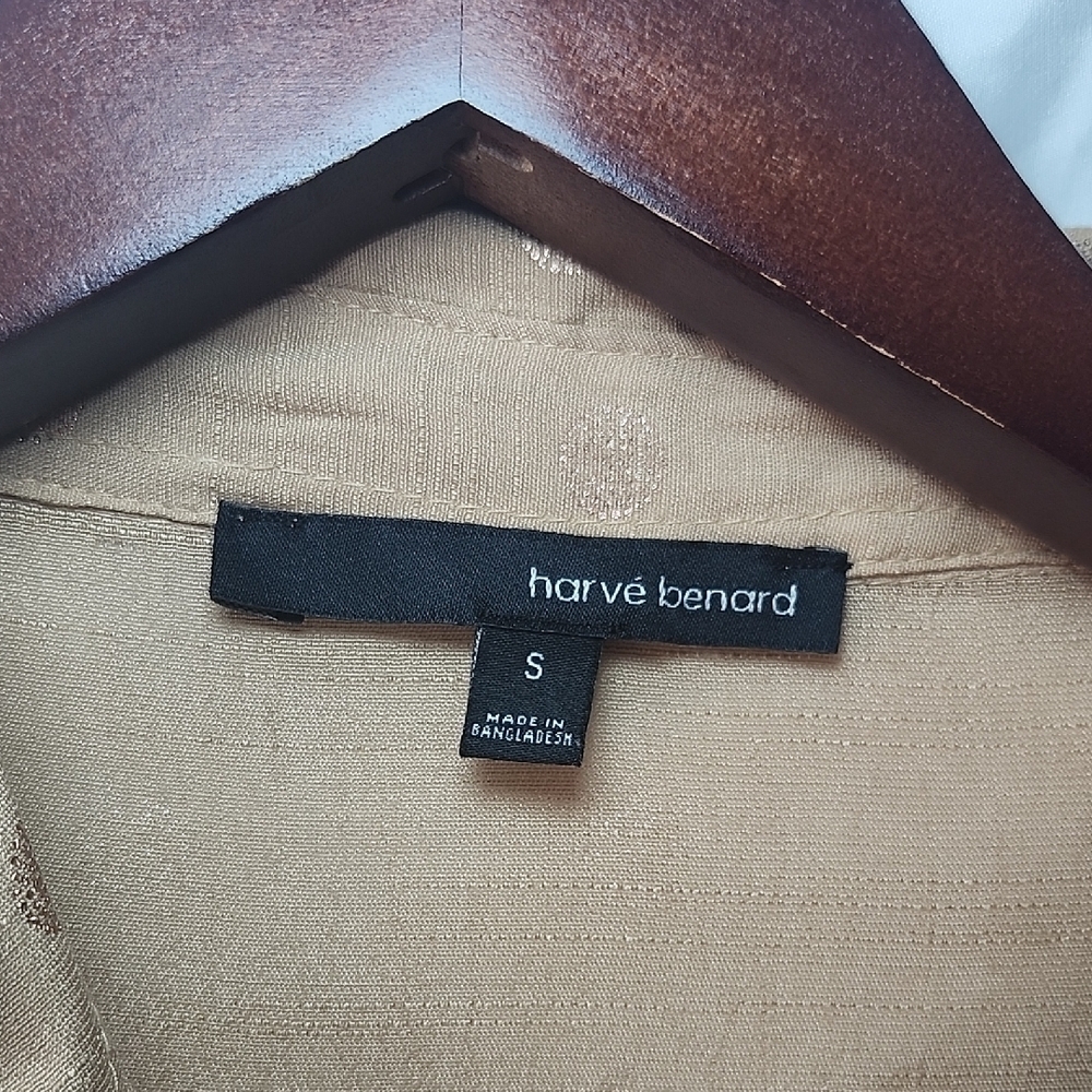 Harve Benard Tan Button-Up Women's - Picture 2 of 9